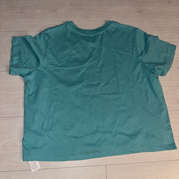 Disney parks Magic Every Day tshirt - Picture 4 of 4